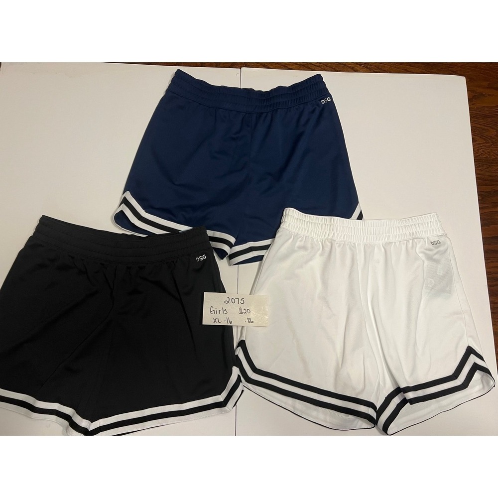 Girls size 16‎ shorts (2075)
